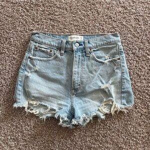 Abercrombie High Rise Mom Short
